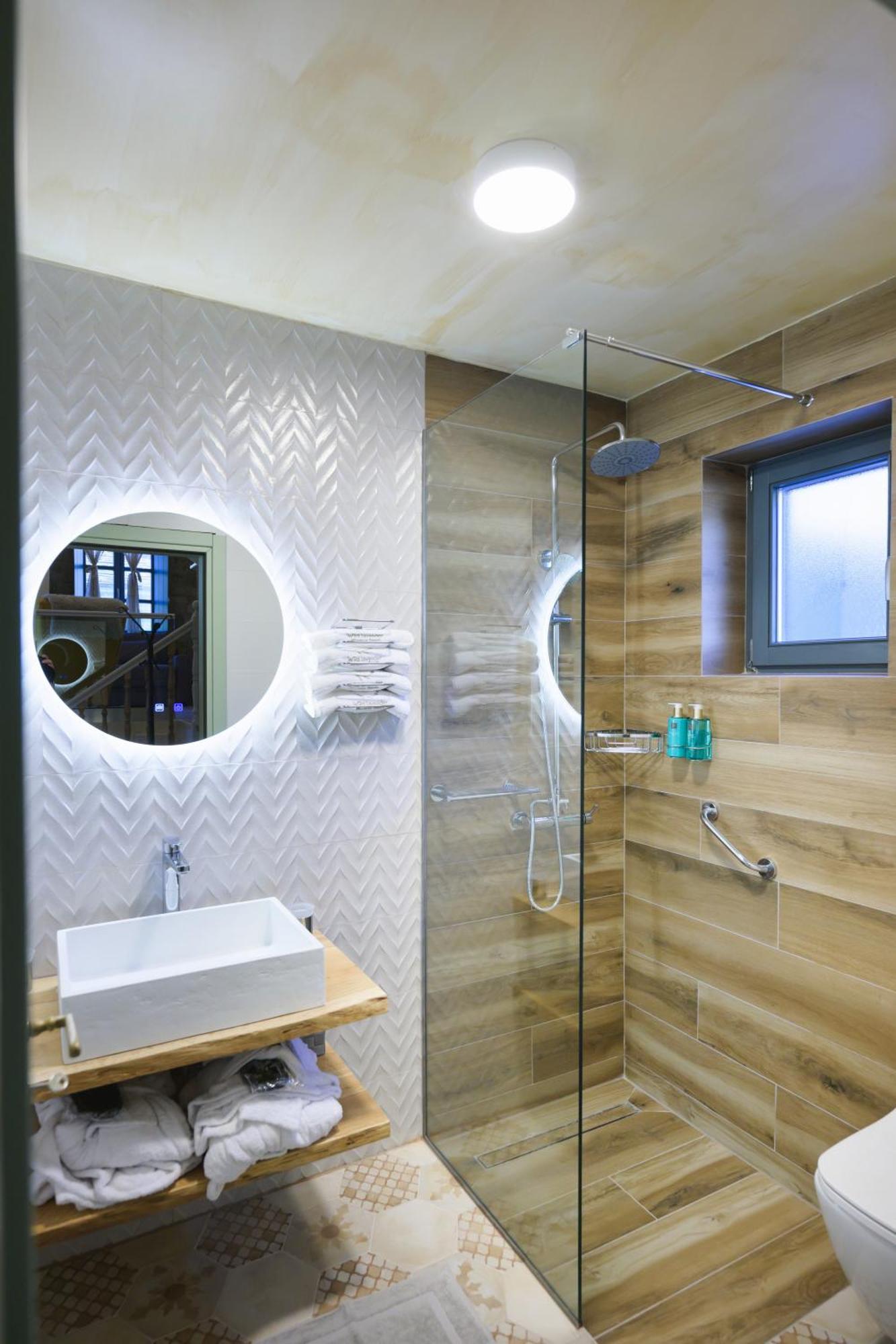 Wild Lavender Mountain Villa Papigko