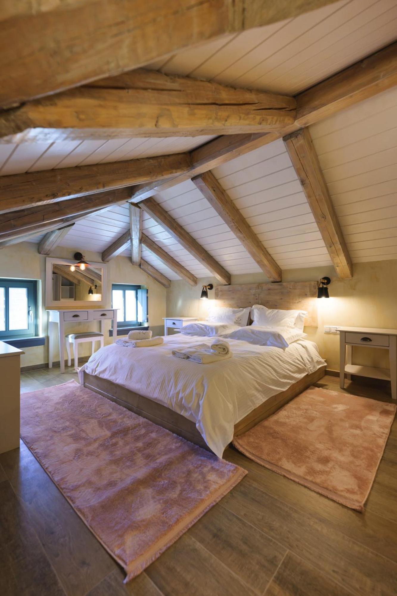 Wild Lavender Mountain Villa *